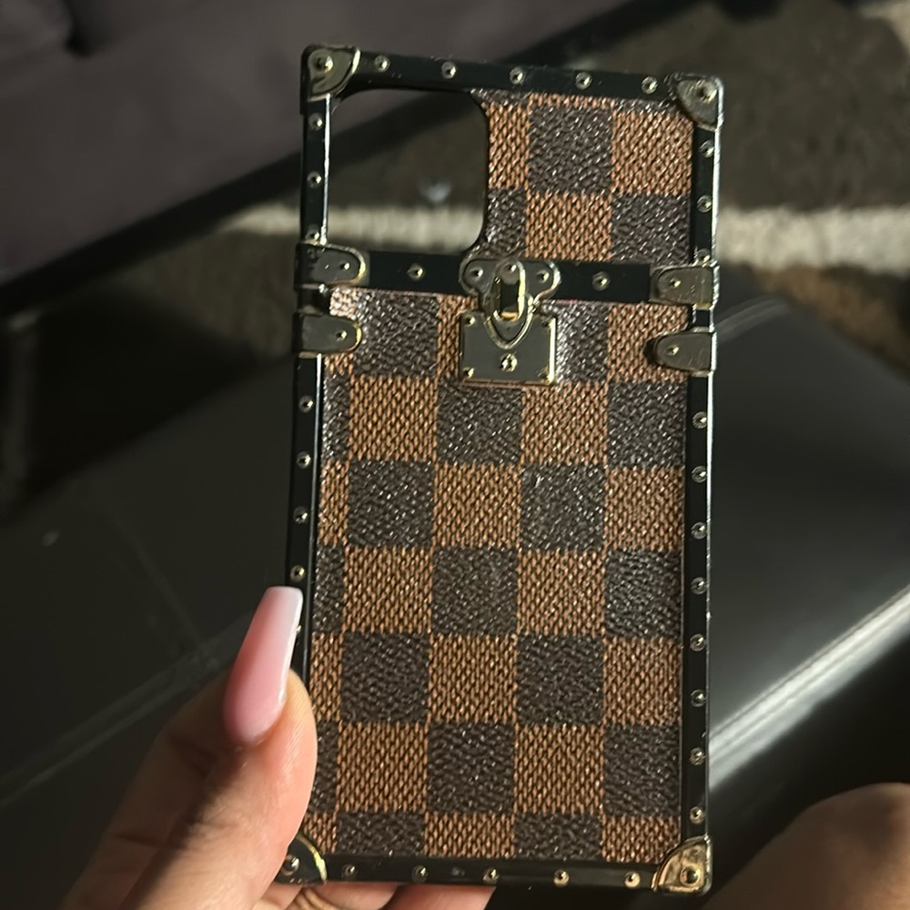 I phone  11 luxury case